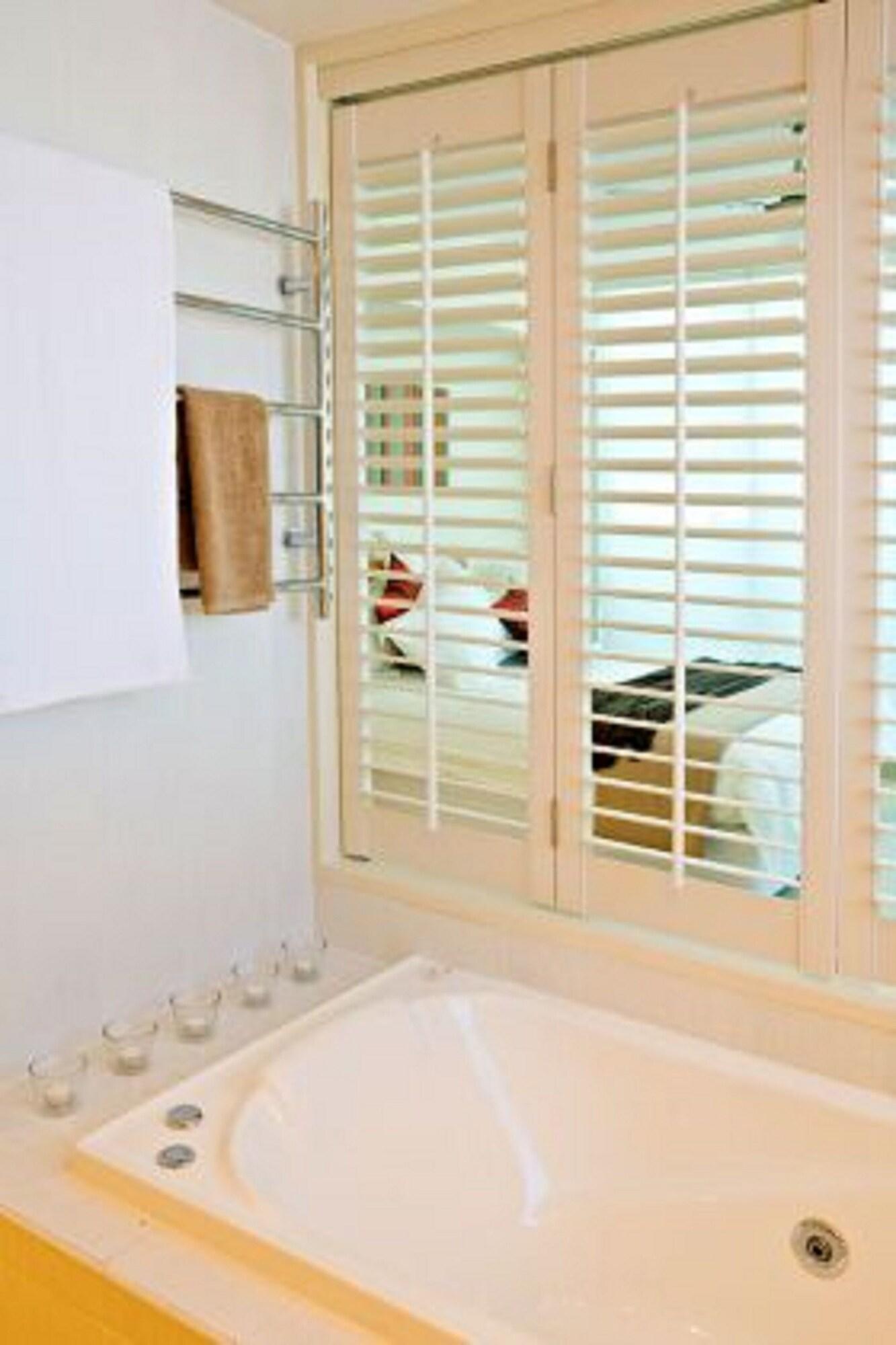 Lanai Riverside Apartments Mackay Extérieur photo